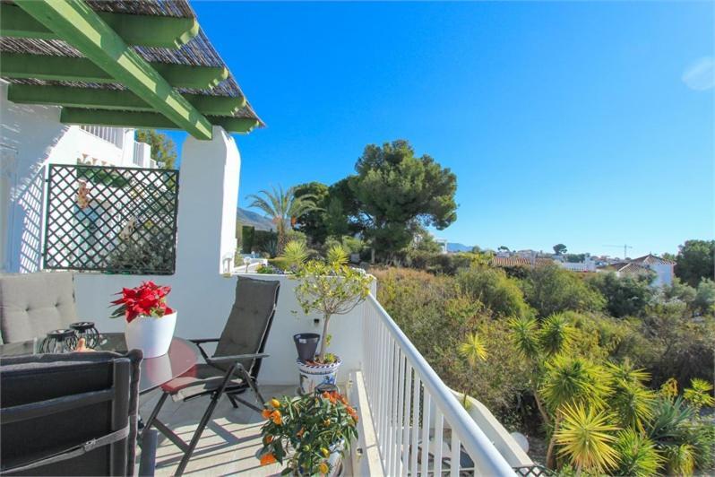 Amazing 3 Bedroom Townhouse In Nerja Luaran gambar