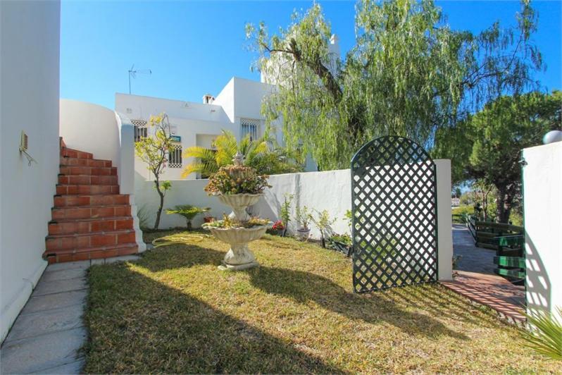 Amazing 3 Bedroom Townhouse In Nerja Luaran gambar