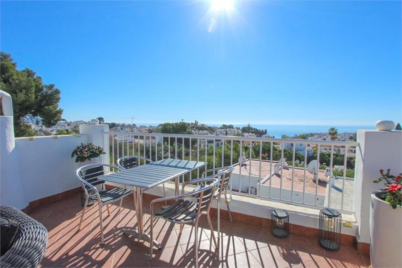 Amazing 3 Bedroom Townhouse In Nerja Luaran gambar